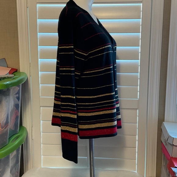 Chic Women's Cardigan - Black, Red, Gold Stripes - Picture 2 of 7